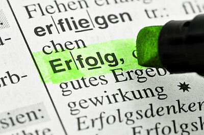 Duden-Eintrag Erfolg mit Textmarker